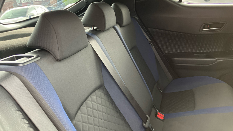 Toyota C-HR 1.8 Hybrid Dynamic 5dr CVT Hybrid Hatchback